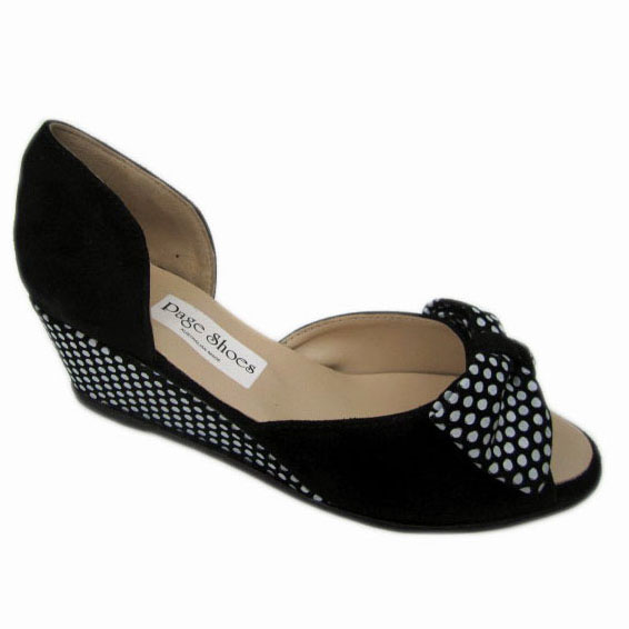 Johhny Hetty + Wedge Black Suede Black White Spot + Tux Bow