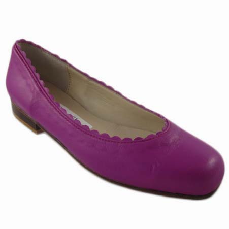 Margo + Carla Bright Pink Calf + Scallop